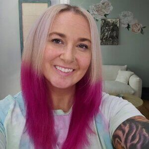 Meet your Posher, Talia